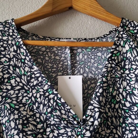 Women's Crepe Short Flutter Sleeve Midi Dress A New Day Green Floral Size Small - Picture 8 of 16